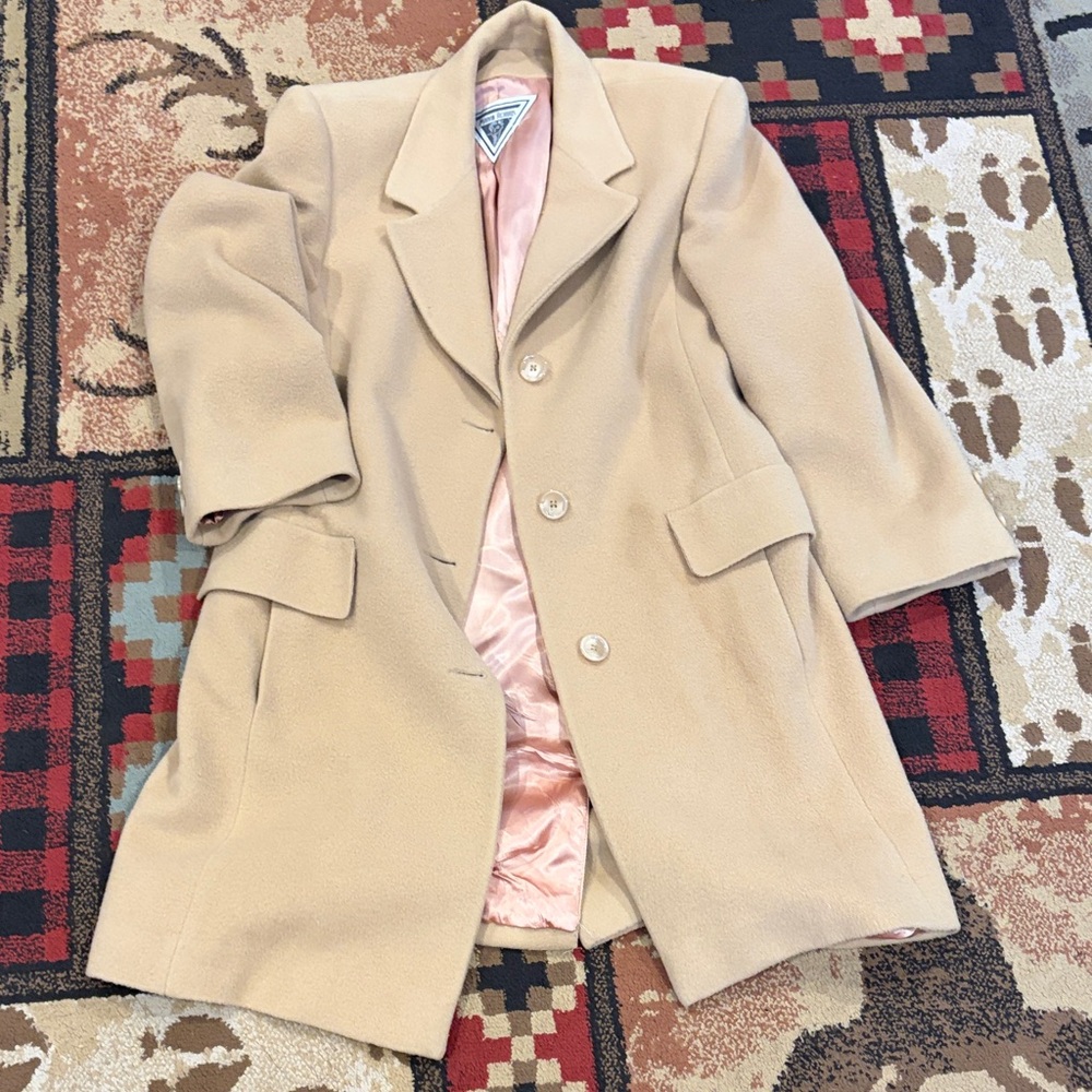 Women’s vintage Marvin Richard’s camel hair peacoat